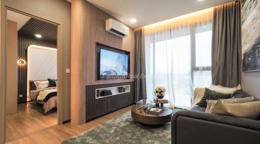 Aqurous Jomtien Pattaya Condo For Sale & Rent 2 Bedroom With City Views - AQR03