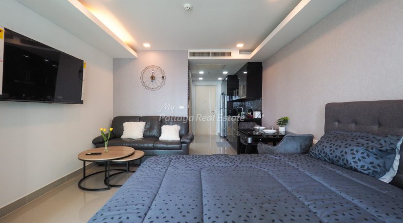 Cosy Beach View Condo Pattaya For Sale & Rent Studio With Sea Views - COSYB48