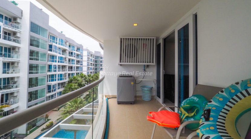 Grand Avenue Residence Pattaya For Sale & Rent 2 Bedrooms With Pool Views - GRAND194R