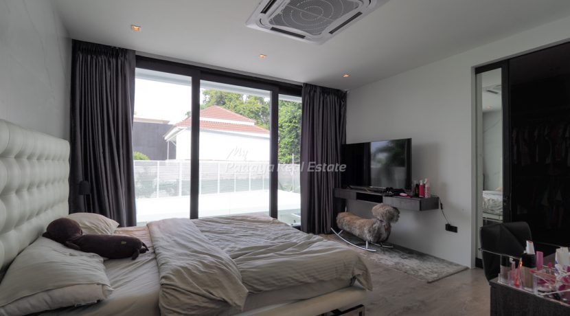 Luxury Villa Pratumnak Pattaya For Sale & Rent 4 Bedroom With Private Pool - HPLV01