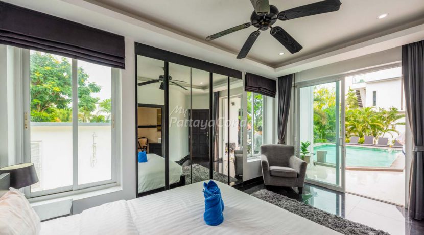 Phoenix Gold Country Huay Yai House For Sale & Rent 4+5 Bedroom With Private Pool - HEPGC03