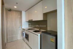 The Riviera Wong Amat Condo Pattaya For Sale & Rent Studio With Partial Sea Views - RW71