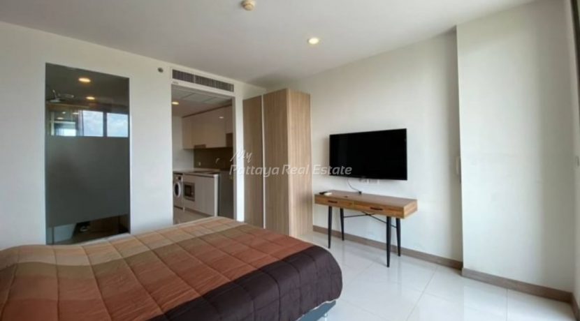 The Riviera Wong Amat Condo Pattaya For Sale & Rent Studio With Partial Sea Views - RW71