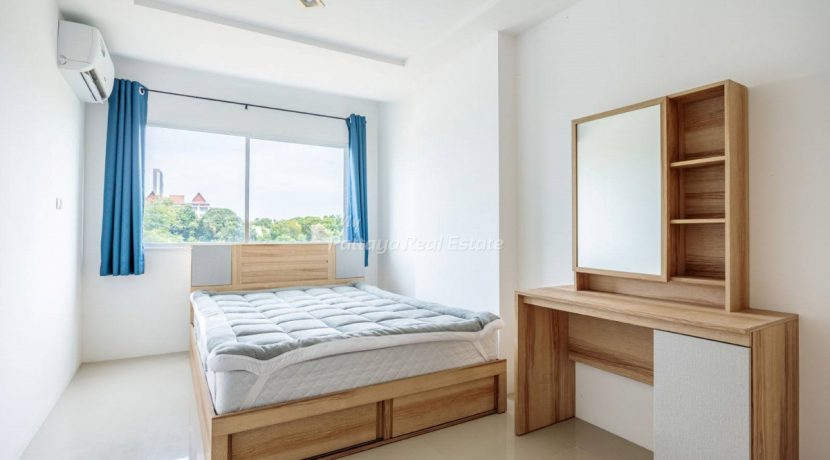 Trio Gems Condo Pattaya For Sale & Rent 1 Bedroom With City Views - TGEM09