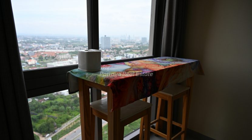 UNIXX South Pattaya Condo for Sale & Rent Studio With City Views - UNIXX96