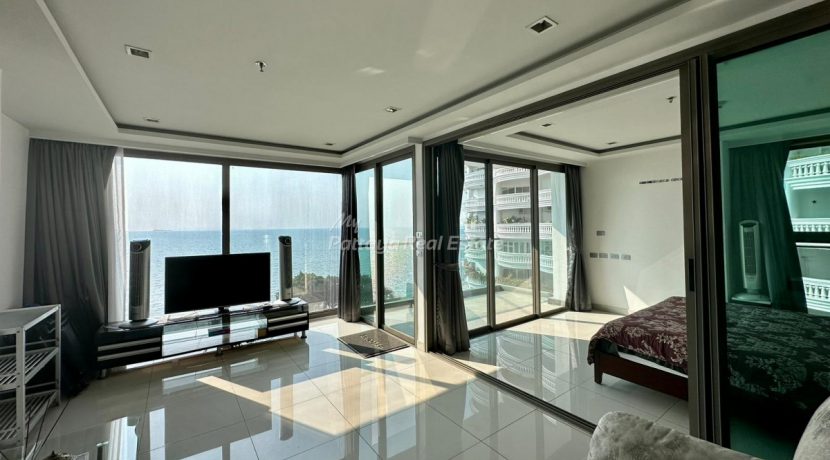 WongAmat Tower Condo Pattaya For Sale & Rent 2 Bedroom with Sea Views - WT40