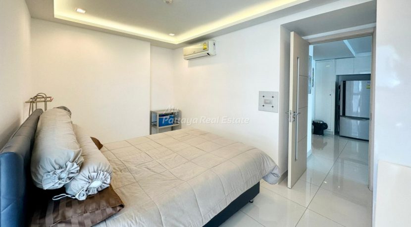 WongAmat Tower Condo Pattaya For Sale & Rent 2 Bedroom with Sea Views - WT40