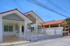 Ban Phatson Village 3 Bedroom House For Sale in East Pattaya - HEBPS02