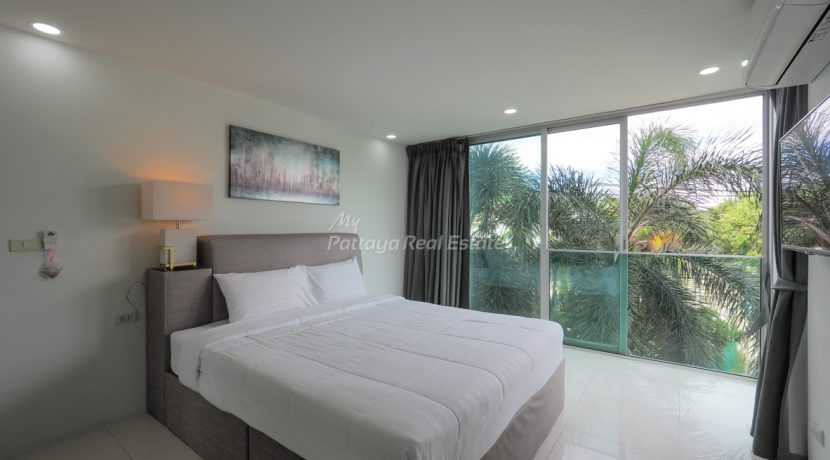 Club Royal Wong Amat Condo Pattaya For Sale & Rent 3 Bedroom With City Views - CLUBR39