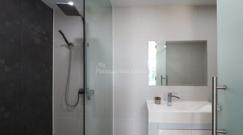 Club Royal Wong Amat Condo Pattaya For Sale & Rent 3 Bedroom With City Views - CLUBR39