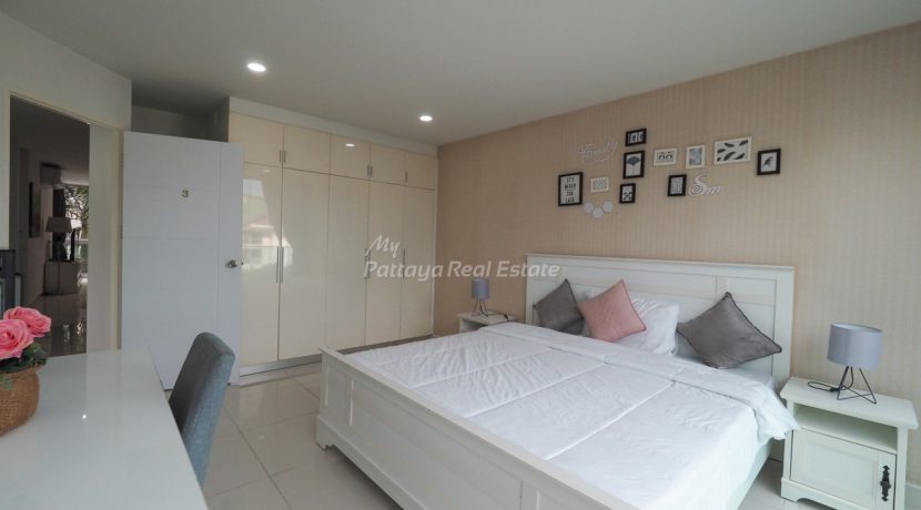 Club Royal Wong Amat Condo Pattaya For Sale & Rent 3 Bedroom With City Views - CLUBR39