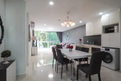 Club Royal Wong Amat Condo Pattaya For Sale & Rent 3 Bedroom With City Views - CLUBR39