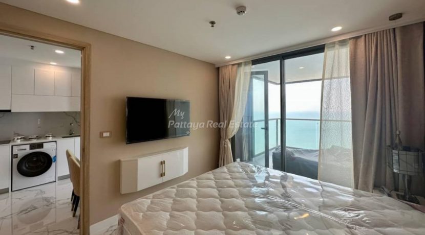 Copacabana Beachfront Jomtien Condo Pattaya For Sale & Rent 2 Bedroom With Sea Views - COPAC21