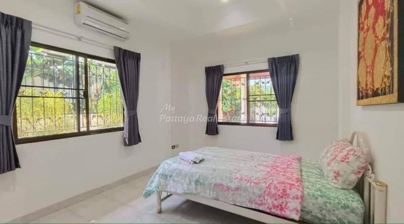 Eak Mongkol 2 Jomtien House For Sale 3 Bedroom With Private Garden - HEEMK201