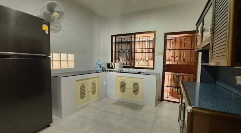 Eak Mongkol 2 Jomtien House For Sale 3 Bedroom With Private Garden - HEEMK201