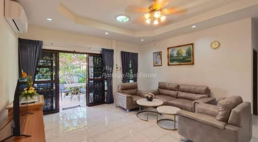 Eak Mongkol 2 Jomtien House For Sale 3 Bedroom With Private Garden - HEEMK201