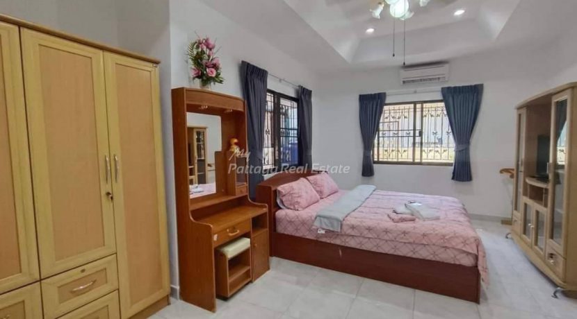 Eak Mongkol 2 Jomtien House For Sale 3 Bedroom With Private Garden - HEEMK201