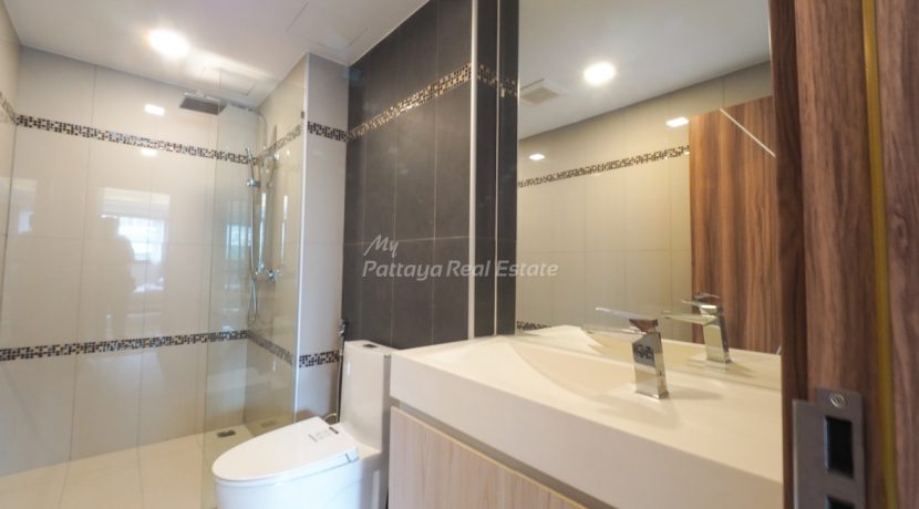 Laguna Beach Resort 2 Jomtien Condo Pattaya For Sale & Rent 1 Bedroom With Pool Views - LBR2J35