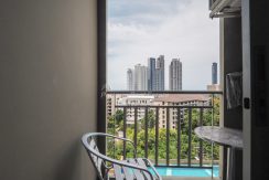 Lumpini Ville Naklue Wong Amat Condo Pattaya For Sale & Rent 1 Bedroom With Pool & Partial Sea Views - LUMW05