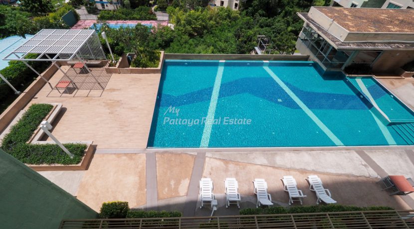 Lumpini Ville Naklue Wong Amat Condo Pattaya For Sale & Rent 1 Bedroom With Pool & Partial Sea Views - LUMW05