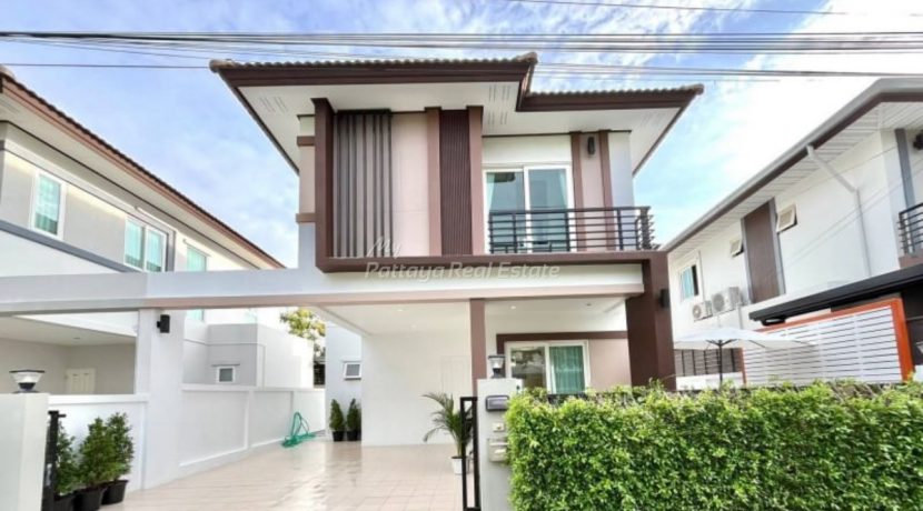 Patta Let House 3 Bedroom For Sale in East Pattaya - HEPT102