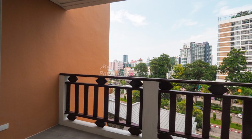 Royal Hill Resort Condo Pattaya For Sale & Rent 2 Bedroom with City Views - RYH06