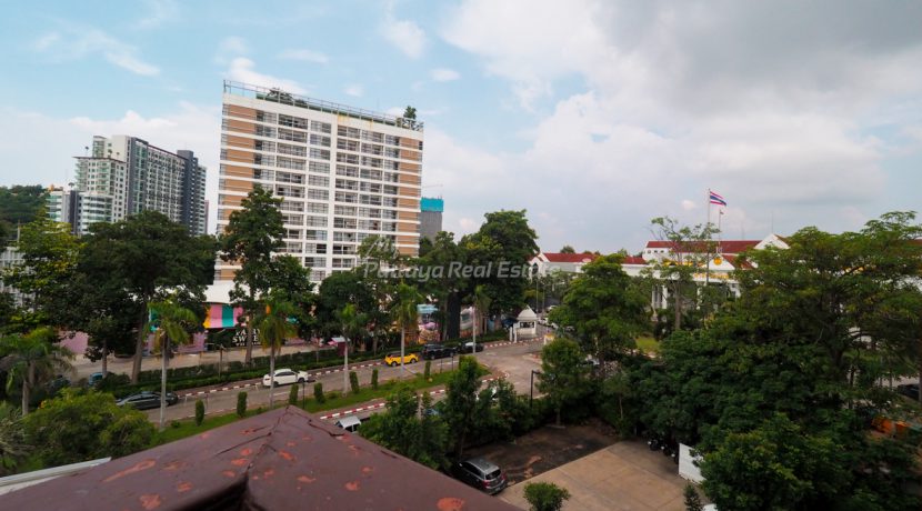 Royal Hill Resort Condo Pattaya For Sale & Rent 2 Bedroom with City Views - RYH06