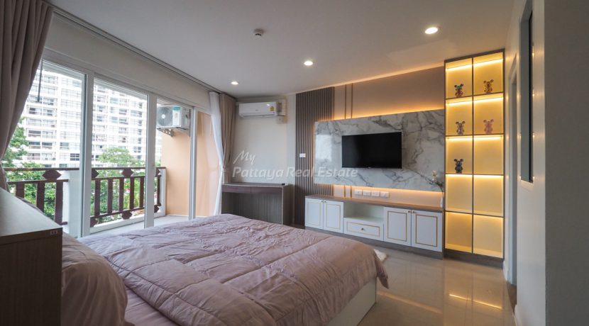 Royal Hill Resort Condo Pattaya For Sale & Rent 2 Bedroom with City Views - RYH06