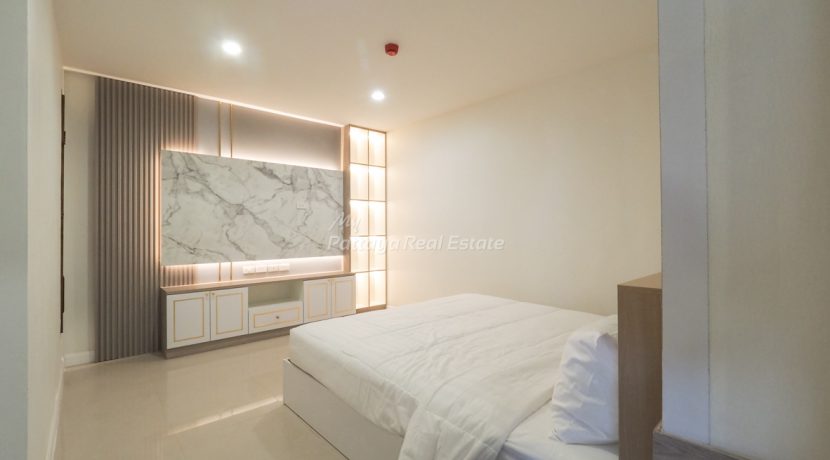 Royal Hill Resort Condo Pattaya For Sale & Rent 2 Bedroom with City Views - RYH06