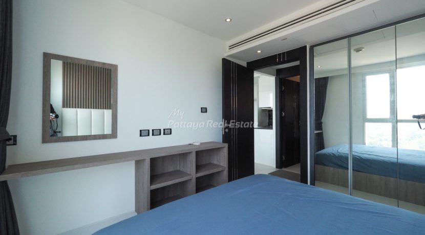 Sky Residences Pattaya For Sale & Rent 1 Bedroom With Partial Sea Views - AMR114