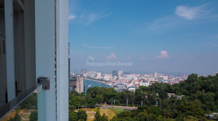 Sky Residences Pattaya For Sale & Rent 1 Bedroom With Partial Sea Views - AMR114