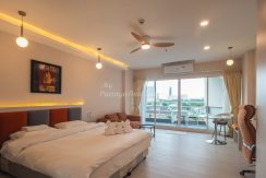 View Talay 5 Jomtien Condo Pattaya For Sale & Rent Studio With Partial Sea Views - VT5D09