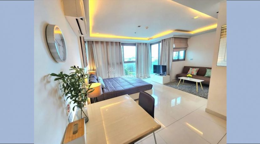 Wong Amat Tower Condo Pattaya For Sale & Rent Studio With Sea Views - WT42