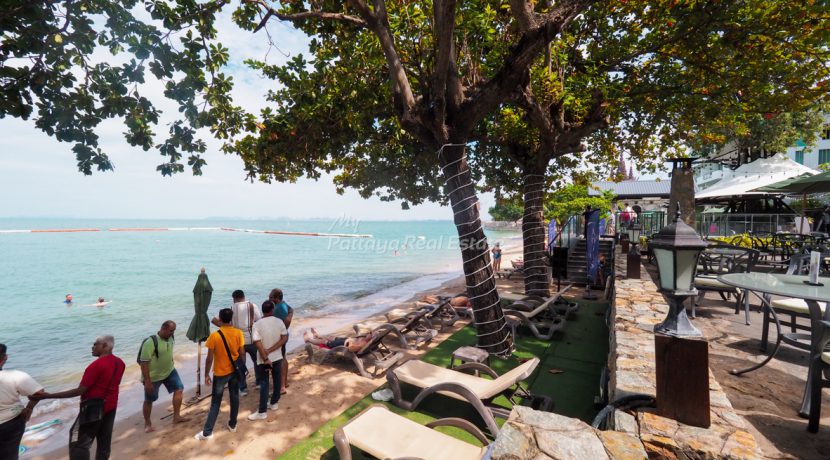 Modus Beachfront Condominium WongAmat For Sale & Rent - My Pattaya Real Estate