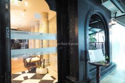 Modus Beachfront Condominium WongAmat For Sale & Rent - My Pattaya Real Estate