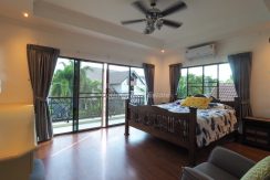 Central Park 4 Village East Pattaya House For Sale & Rent 3+1 Bedroom With Private Garden - HECP403