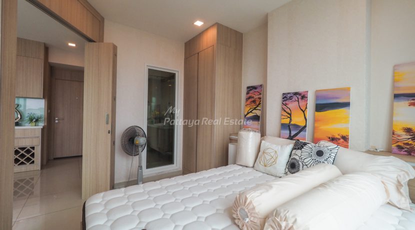 City Garden Tower Condo Pattaya For Sale & Rent 1 Bedroom With Sea Views - CGPT07