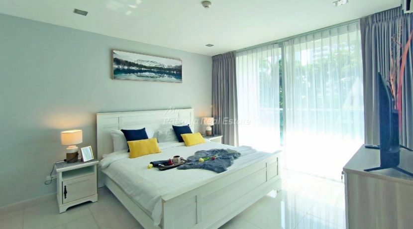 Club Royal Wong Amat Condo Pattaya For Sale & Rent 1 Bedroom With Pool Views - CLUBR40