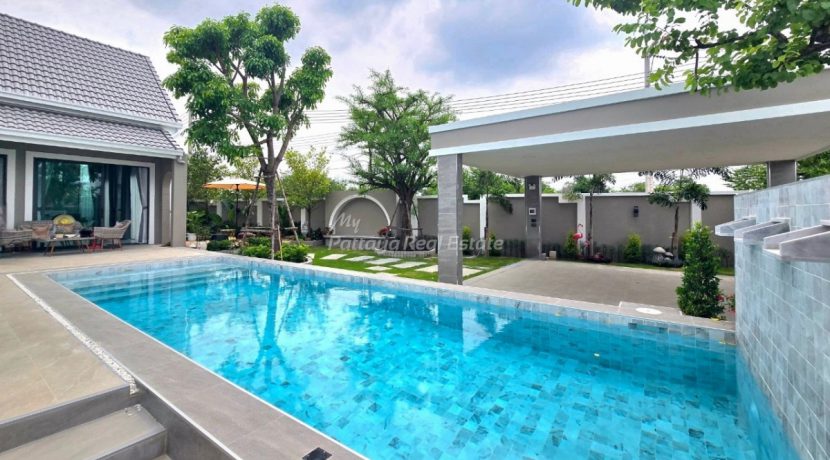 Living 36 Pool Villa House For Sale 3 Bedroom With Private Pool in East Pattaya - HELV01