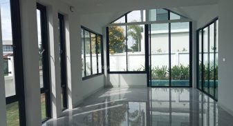 Paradise Villa 3 House For Sale & Rent 4 Bedroom With Private Pool in East Pattaya - HEPRV302