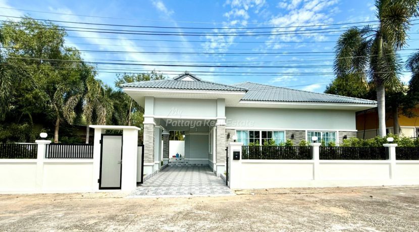 Phonthep Garden View 3 House For Sale 3 Bedroom in East Pattaya - HEPTG301