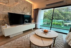 Siam Oriental Oasis Condo Pattaya For Sale & Rent 1 Bedroom Showroom Photo