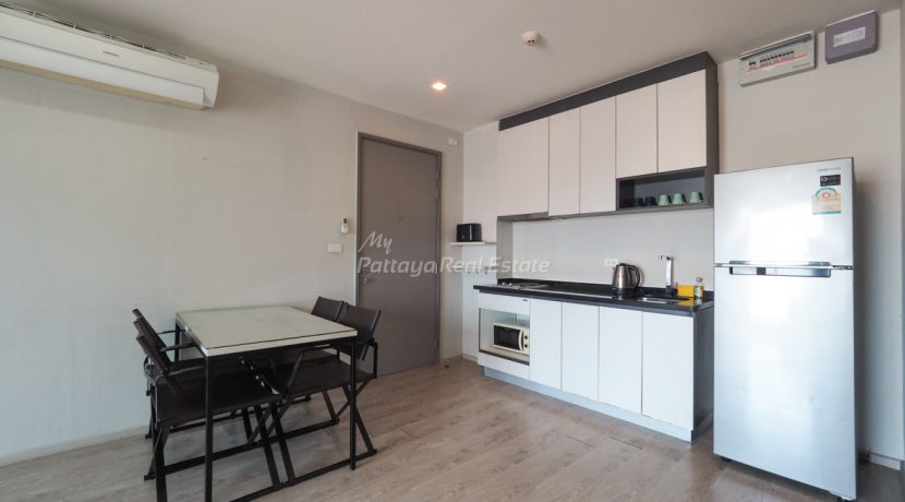 The Base Central Pattaya Condo For Sale & Rent 2 Bedroom With City Views - BASE54