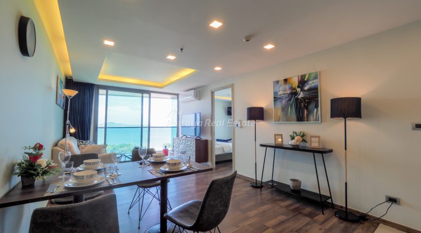 The Peak Towers Condo Pattaya For Sale & Rent 2 Bedroom With Sea & Island Views - PEAKT95