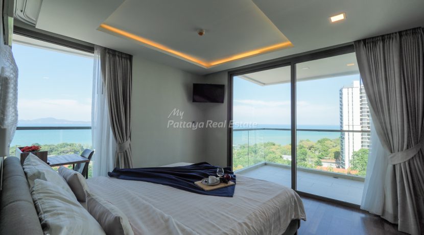 The Peak Towers Condo Pattaya For Sale & Rent 2 Bedroom With Sea & Island Views - PEAKT95