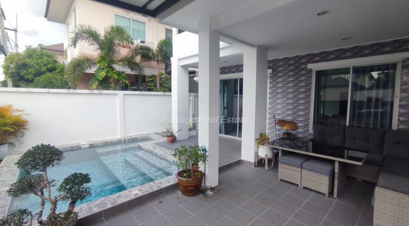 The Residence Pattaya House For Sale & Rent 3 Bedroom With Private Pool in East Pattaya - HETR01