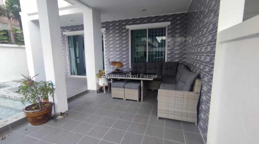 The Residence Pattaya House For Sale & Rent 3 Bedroom With Private Pool in East Pattaya - HETR01