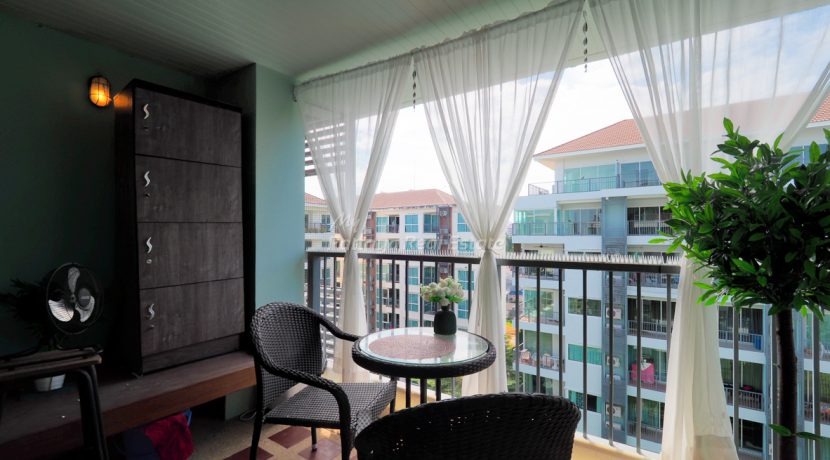 Diamond Suites Resort Condo Pattaya For Sale & Rent Duplex 1 Bedroom With Pool Views - DS34R