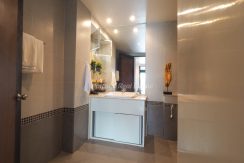 Diamond Suites Resort Condo Pattaya For Sale & Rent Duplex 1 Bedroom With Pool Views - DS34R