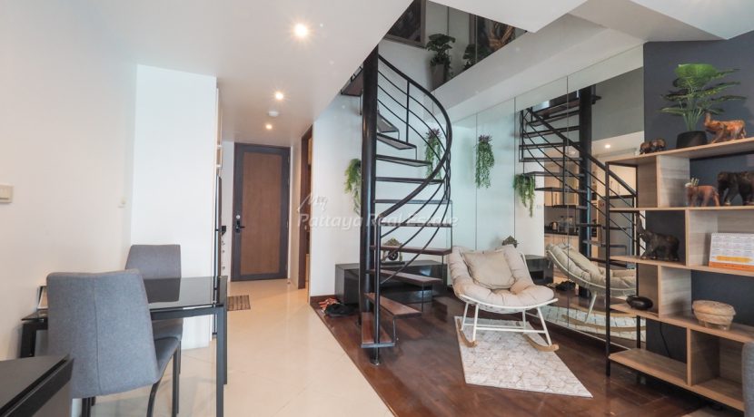 Diamond Suites Resort Condo Pattaya For Sale & Rent Duplex 1 Bedroom With Pool Views - DS34R